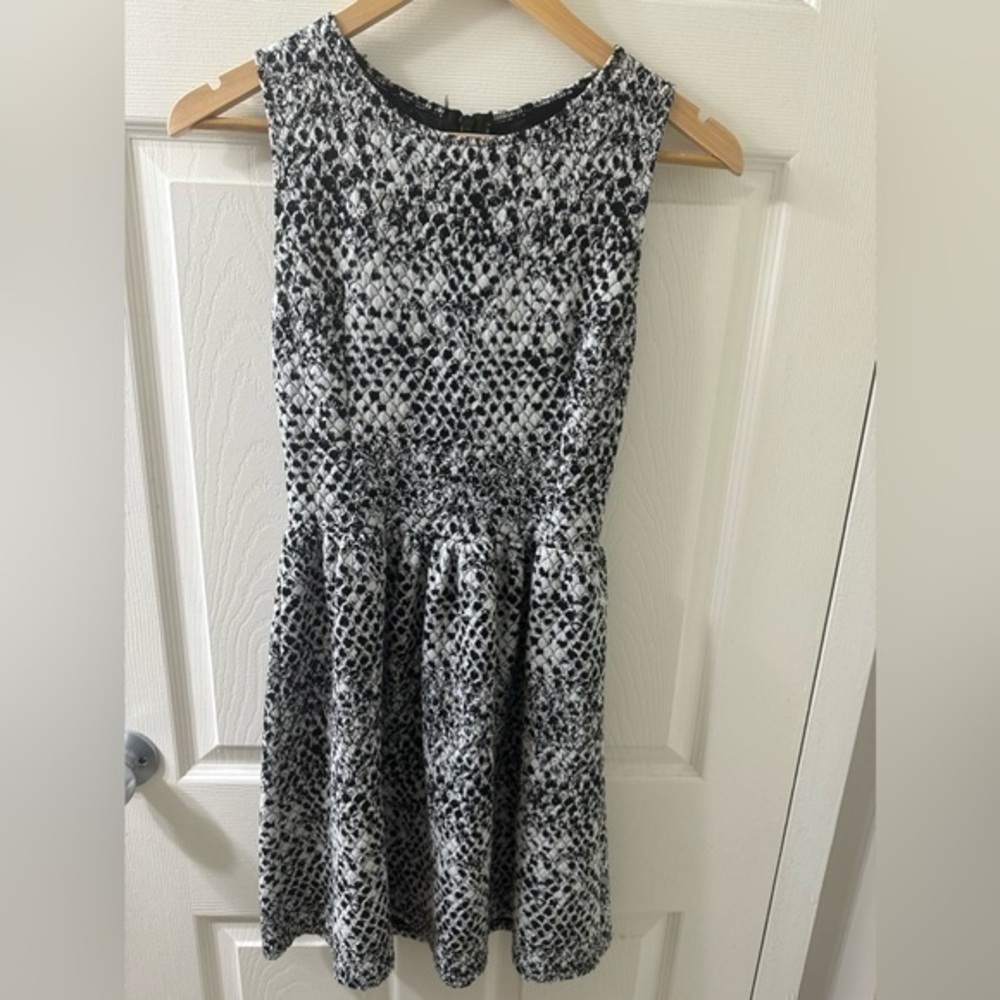 AQUA Black & White Mini Dress Size Small